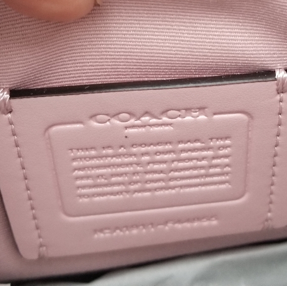 Coach large Surrey Carryall in carnation pink. - Picture 7 of 8